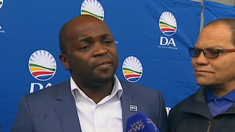Tshwane Mayor Solly Msimanga says the city closed the financial year with an operating surplus of 704 million rand and managed to reduce the operating deficit from R2.1 billion to R1.3 billion.