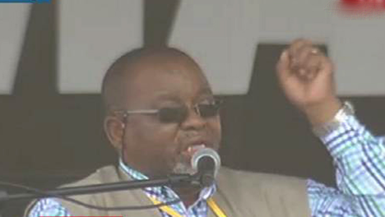 Gwede Mantashe says expropriation without compensation does not mean land grabs.