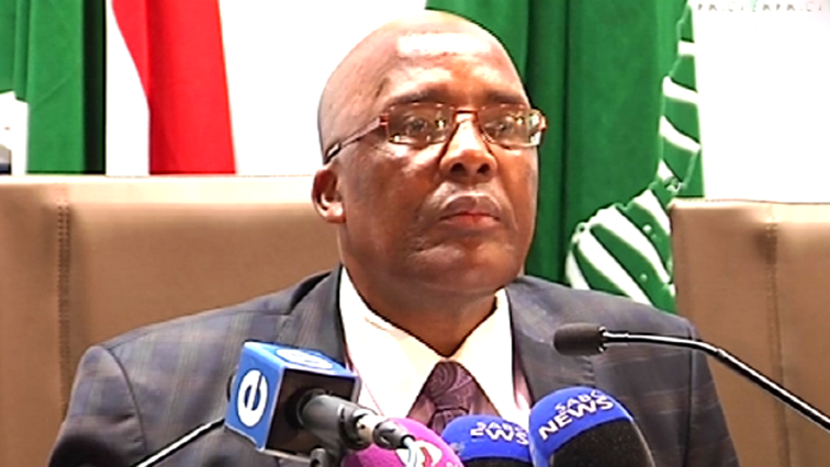 Aaron Motsoaledi says there is still a lot of good that his department is doing to ensure there's no total collapse.