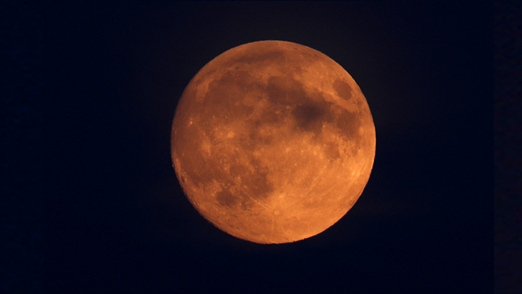 The total lunar eclipse will last 1 hour, 42 minutes and 57seconds.
