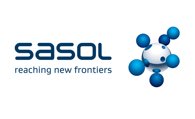 The union is demanding that Sasol's share ownership scheme be extended to white staff as well.