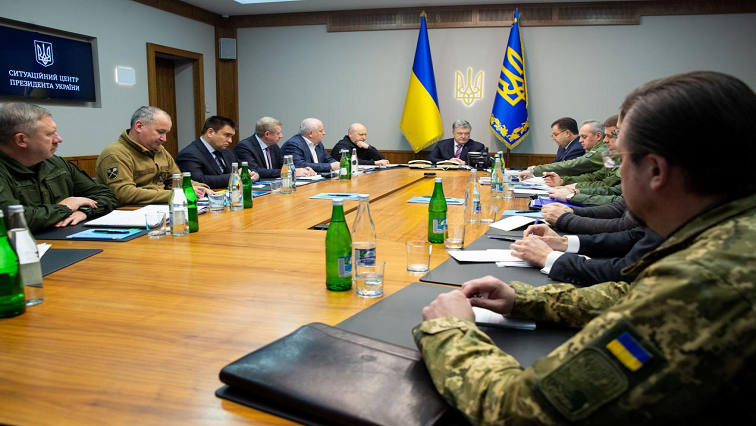 Ukraine President chairs meeting with military forces.
