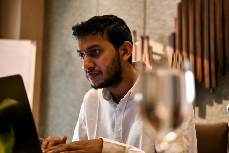 Ritesh Agarwal's startup helps connect budget hotels with tourists looking for cheap but clean accommodation