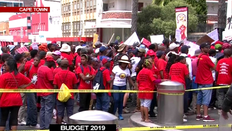 Some hundred workers aligned to Saftu and affiliated unions have taken to the streets of the Cape Town CBD calling for a pro poor centered budget and end to unemployment.