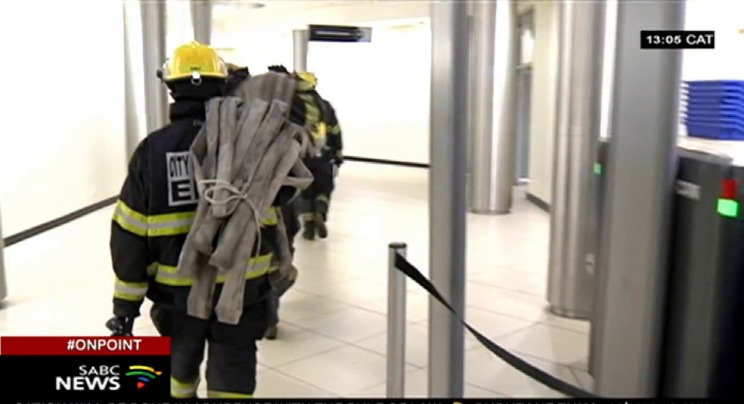 Fire fighters leaving SABC