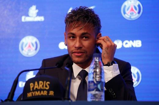 Paris Saint-Germain F.C. - Neymar Jr Press Conference.
