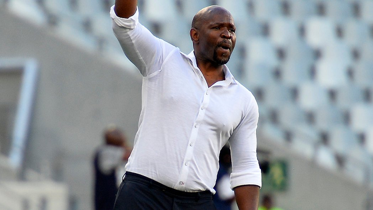 Komphela’s Arrows face Eymael’s Black Leopards in the Absa premiership in Thohoyandou on Saturday evening, with kick-off at 18:00.