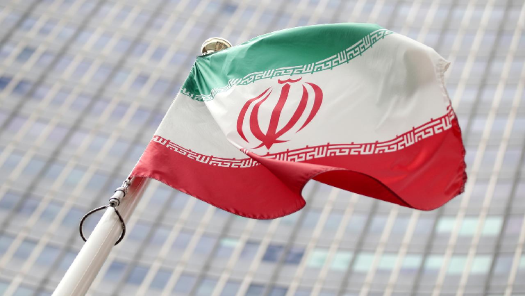 The Washington Post reported on Wednesday that Washington had threatened to impose a 25% tariff on European automobile imports if the three European capitals did not formally accuse Iran of breaking the nuclear agreement.
