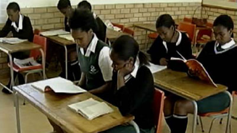 Contralesa president, Kgosi Lamerck Mokoena says the majority of learners take courses which end up not giving them employment opportunities.