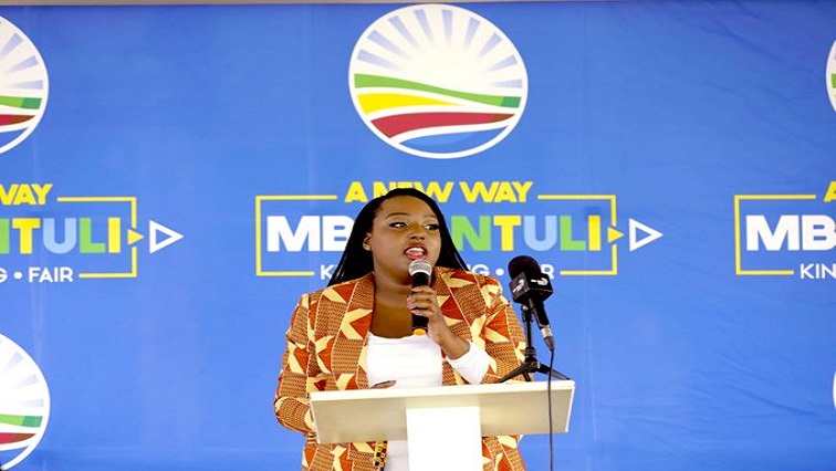 Mbali Ntuli addressing a DA event