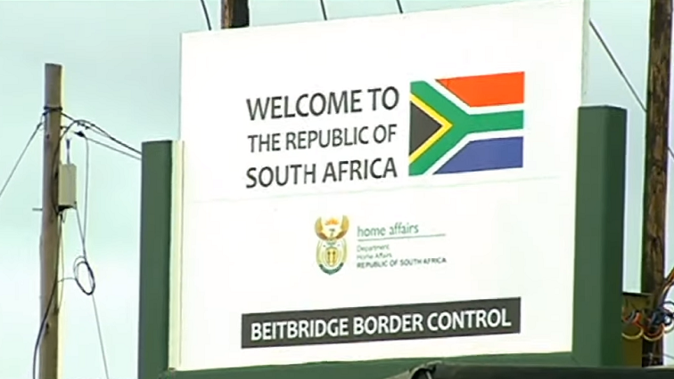 Health Minister Zweli Mkhize announced that officials working on Beit Bridge Border Post would be suspended following reports that travellers were not being tested for coronavirus.