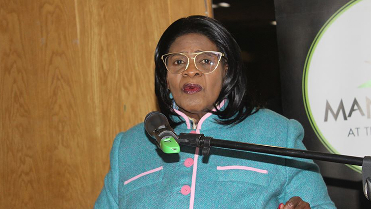 Mangaung Metro Mayor Olly Mlamleli has survived her second vote of no confidence, the first one was tabled by the EFF back in 2018.