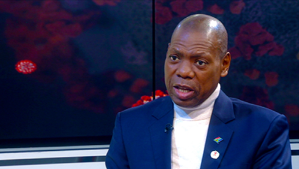 Health Minister Zweli Mkhize is urging people to remain where they are, and not flock from urban to rural areas before the 21-day lockdown commences.