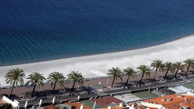 A view shows the empty beach of the Promenade des Anglais in Nice during the outbreak of the coronavirus disease (COVID-19) in France, May 7, 2020.