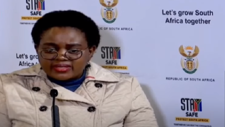 Tourism Minister Mmamoloko Kubayi-Ngubane has encouraged South Africans to support restaurants and casinos while adhering to the stringent regulations, like wearing a mask, except when eating or drinking.