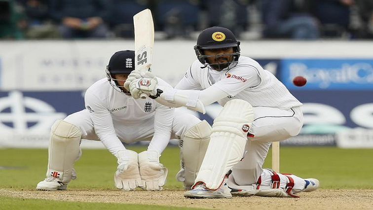 Dinesh Chandimal and Dhananjaya da Silva steadied their innings before the break, with a 48-run fourth wicket partnership, going to lunch on 102 for three.