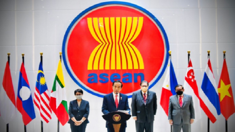 Indonesian President Joko Widodo speaks during a news conference after attending the ASEAN leaders' summit at the Association of Southeast Asian Nations (ASEAN) secretariat building in Jakarta, Indonesia.