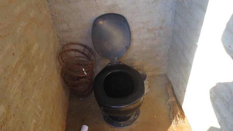 Residents allege that the Magareng Local Municipality promised to replace pit latrines with flushing toilets as far back as 2014 but to no avail.