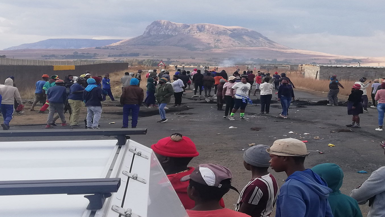 The residents also want Harrismith to be removed from the Maluti-a-Phofung Municipality.
