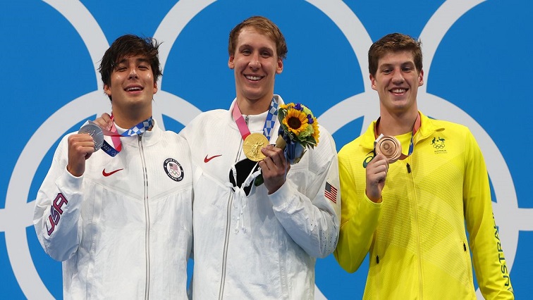 Tokyo 2020 Olympics - Swimming - Men's 400m Individual Medley - Medal Ceremony - Tokyo Aquatics Centre - Tokyo, Japan - July 25, 2021.