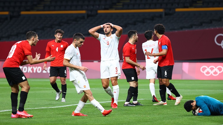 Rafa Mir of Spain reacts after Mohamed Al-Shenawi of Egypt makes a save.