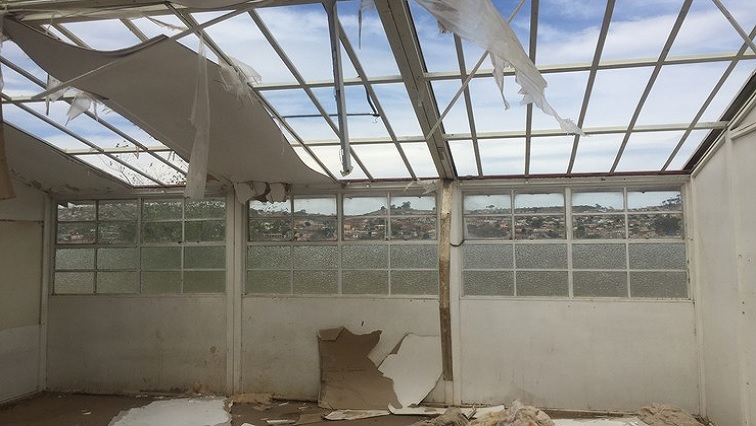 A picture of a damaged school.