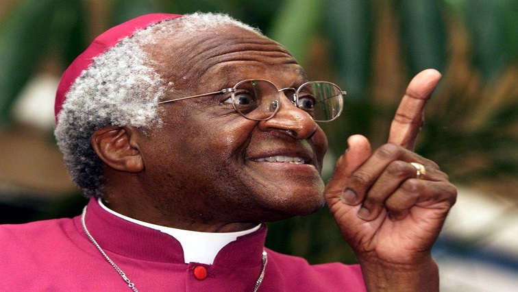 Archbishop Desmond Tutu makes a point as he addresses a meeting March 16, 2001 to raise awareness for World Tuberculosis Day.