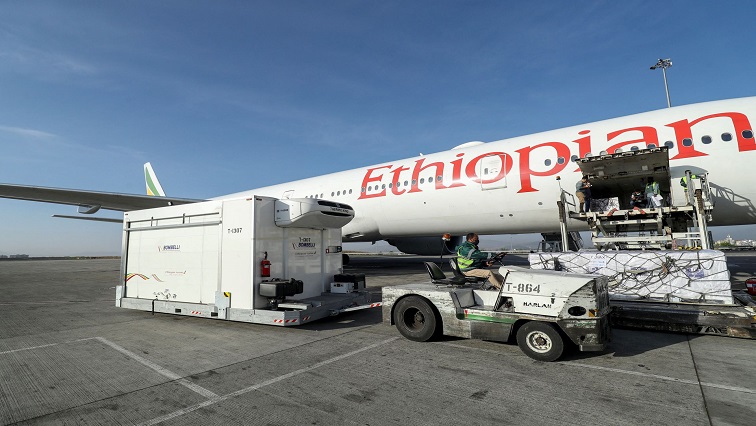 Ethiopian Airlines menguntungkan karena permintaan kargo melonjak, kata CEO – SABC News