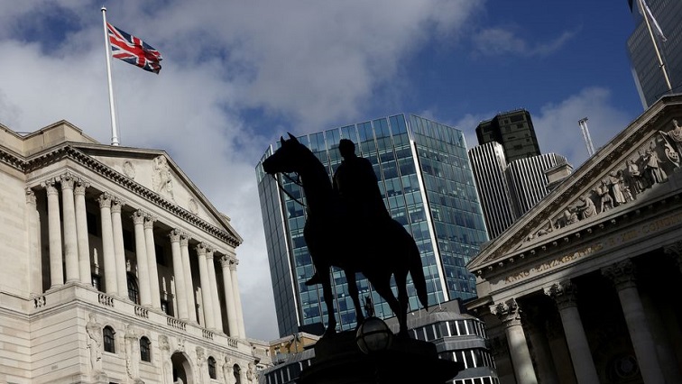 Inflasi Inggris mendekati level tertinggi 30 tahun, menekan BoE dan rumah tangga – SABC News