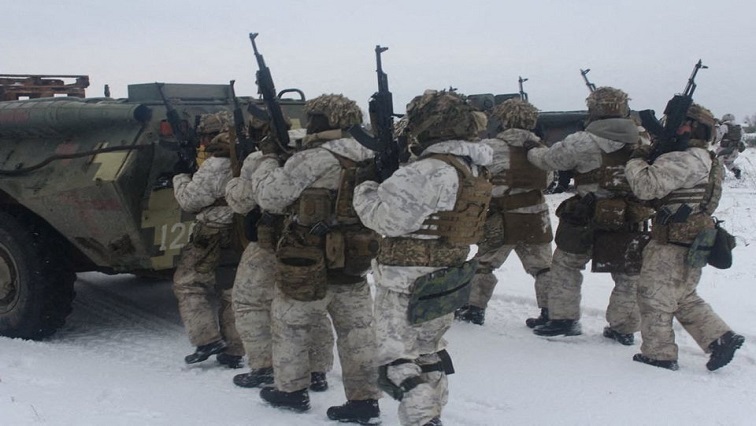 Biden memerintahkan hampir 3.000 tentara AS ke Eropa Timur untuk melawan Rusia – SABC News