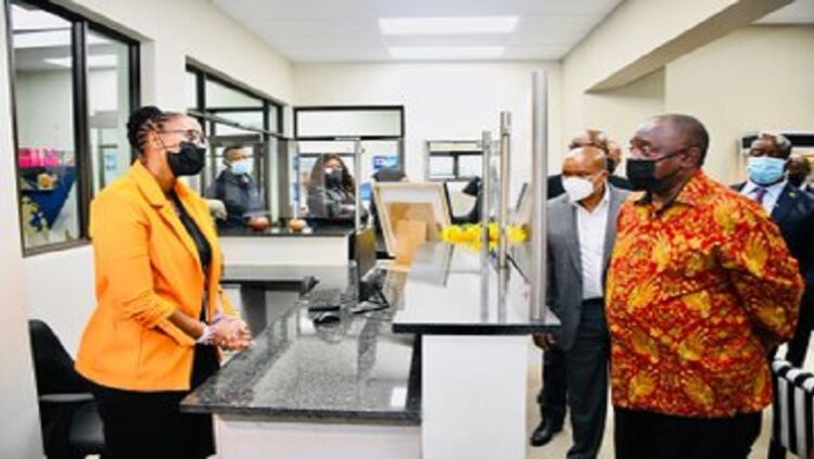 President Cyril Ramaphosa visits the newly opened Reagile Community Library. 21 March 2022