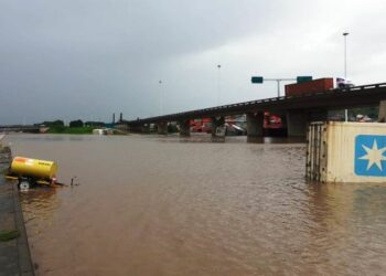 Flooded roads in KZN