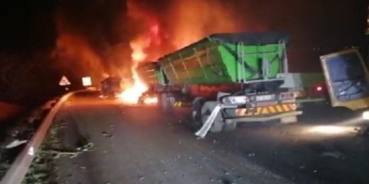 A truck on fire after a crash involving multiple vehicles in KwaZulu-Natal.