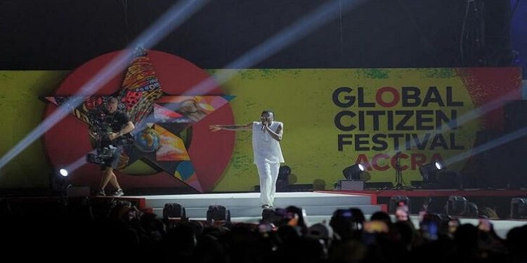 Oxlade performs at the Black Star square during the Global Citizen festival in Accra, Ghana September 25, 2022