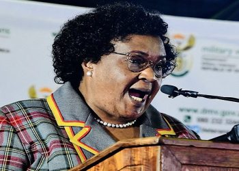 Free State Publishers and Editors Forum, Chairperson, Lebona  Lekoena has accused Free State Premier, Sisi Ntombela of intimidating him and threatening him for refusing to surrender the ownership of a Media Indaba event.