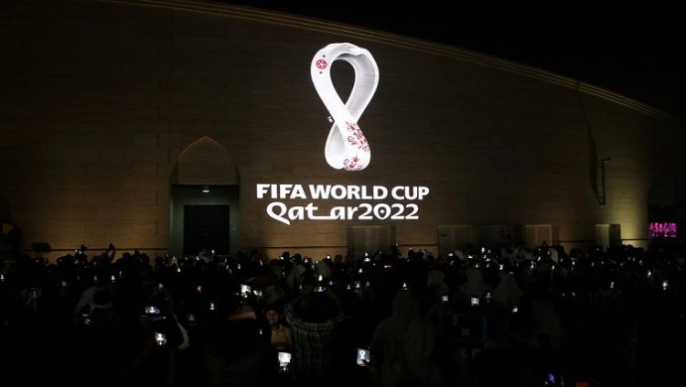 [File Photo] The tournament's official logo for the 2022 Qatar World Cup is seen on the wall of an amphitheater, in Doha, Qatar, September 3, 2019.