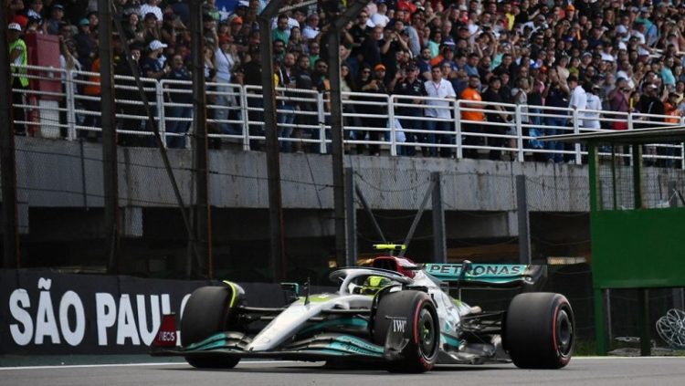 Mercedes' Lewis Hamilton in action during sprint qualifying.