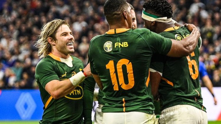 Springboks celebrate Siya Kolisi try against France,