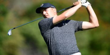 [File Image]: Jordan Spieth hits from the fourth tee during the first round of the Genesis Invitational golf tournament. February 17, 2022; Pacific Palisades, California, USA.