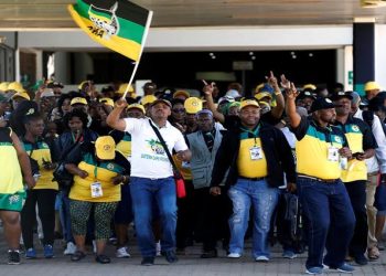 [file photo] Delegates chant slogans as they arrive for the 54th National Conference of the ruling African National Congress
