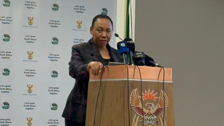 Motshekga reveals over 30 000 teaching vacancies in SA
